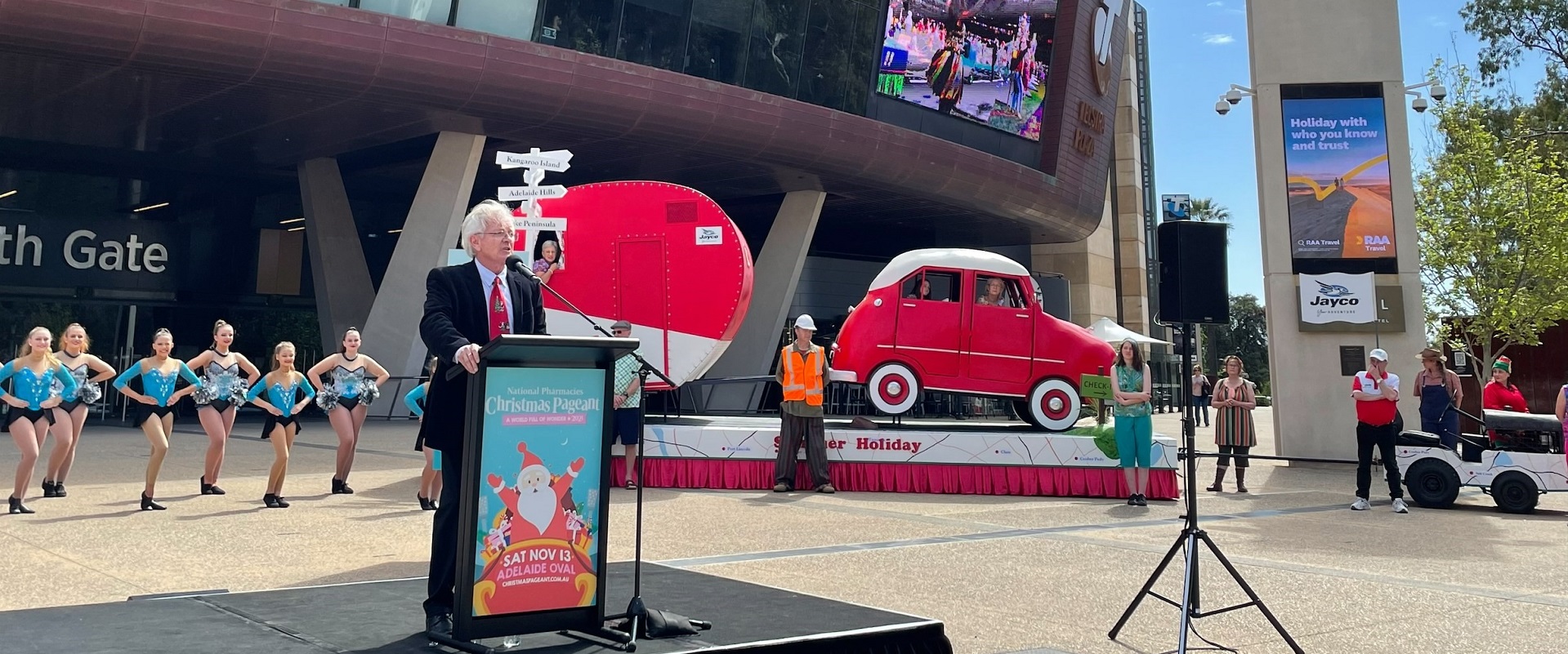 National Pharmacies Christmas Pageant unveils two new floats and ticket